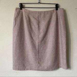 Vintage Jessica Scott wool pencil skirt with slit in back